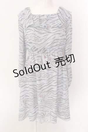 画像: MILK / Kittenドレス  ブルーベース×グレーCAT O-25-01-26-020-ML-OP-OW-OS