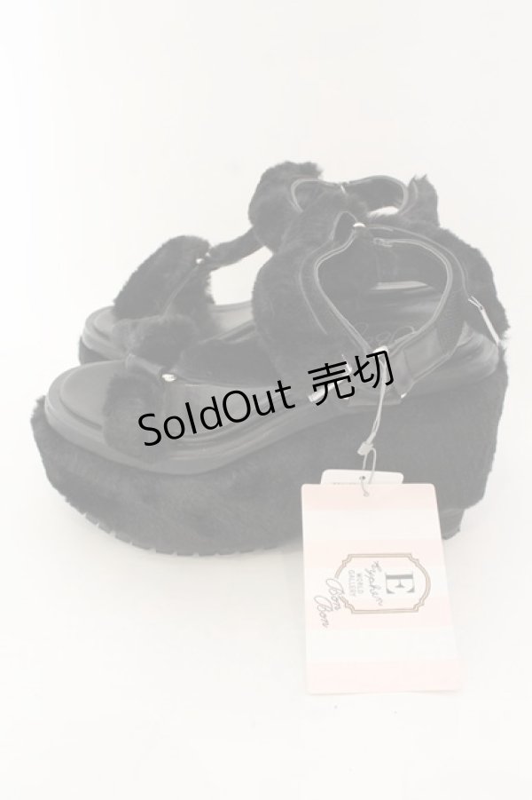 画像3: E hyphen world gallery / 厚底ファーサンダル M クロ O-25-01-27-041-LO-SH-OW-ZT-K002 (3)
