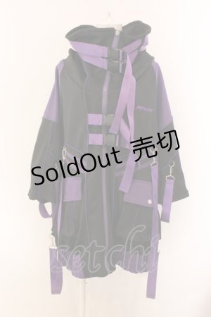 画像: REFLEM / サイバー切り替えボリュームネック半袖ジャージパーカー  ブラック×パープル O-25-01-29-033-PU-TO-IG-ZY