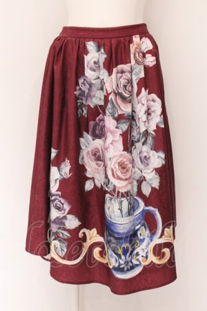画像: axes femme / 薔薇パネル柄ジャガードスカート F ワイン O-25-01-31-1059-AX-SK-SZ-ZT009