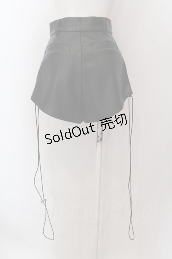 画像4: Melt the lady / レザーライクショートパンツ S ブラック O-25-02-19-1001-PU-PA-IG-ZT077 (4)