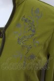 画像2: dragonmania / 胸元刺繍チャイナ風カットソー  イエローグリーン O-25-02-22-014-PU-TO-IG-OS (2)