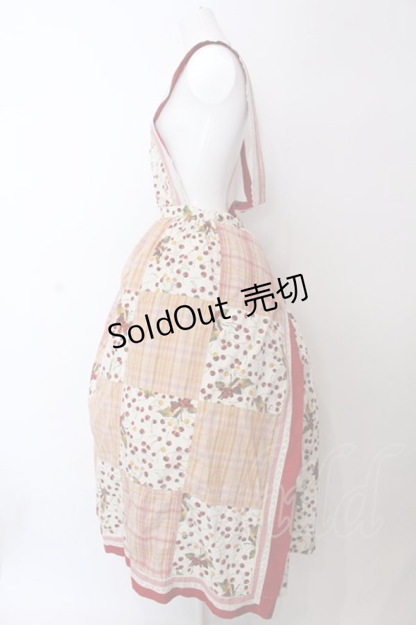 画像3: PINK HOUSE / さくらんぼ&チェックパッチワークエプロン風ジャンパースカート  アイボリー×オレンジ O-25-02-24-028-LO-OP-IG-OS (3)