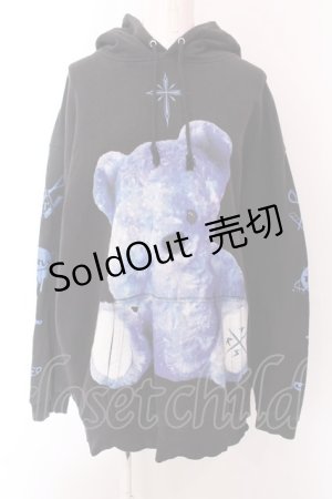画像: TRAVAS TOKYO / FURRY BEARプルオーバーパーカー F ブラック O-25-02-24-022-PU-TO-YM-OS