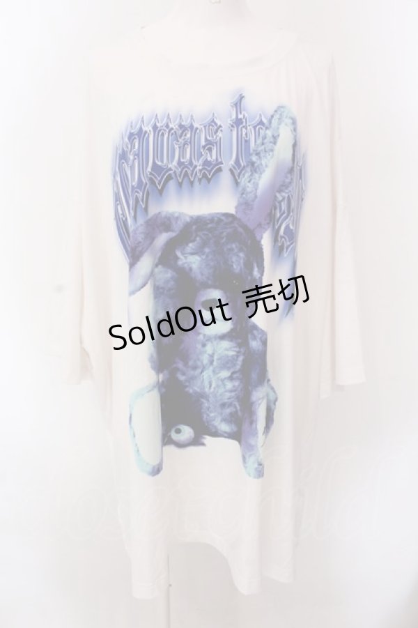 画像1: TRAVAS TOKYO / Plush bunny zombie ビッグTシャツ F ホワイト O-25-02-25-038-PU-TO-OW-OS (1)