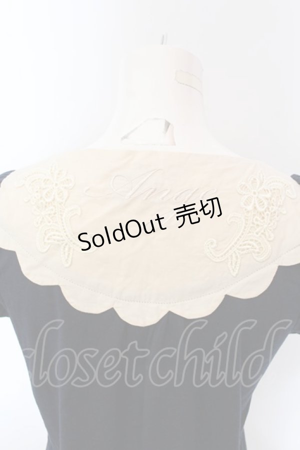 画像3: axes femme POETIQUE / バイカラースカラップパフTシャツ  ネイビー?アイボリー O-25-02-26-1022-AX-TO-IG-OS (3)