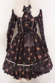 画像1: metamorphose / ヨーク付きワンピース（花柄）  パープル O-25-02-27-1024-ME-OP-YM-OS (1)
