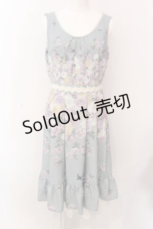 画像: axes femme / 蔓薔薇柄ノースリワンピース F グリーン O-25-02-28-085-AX-OP-OW-OS