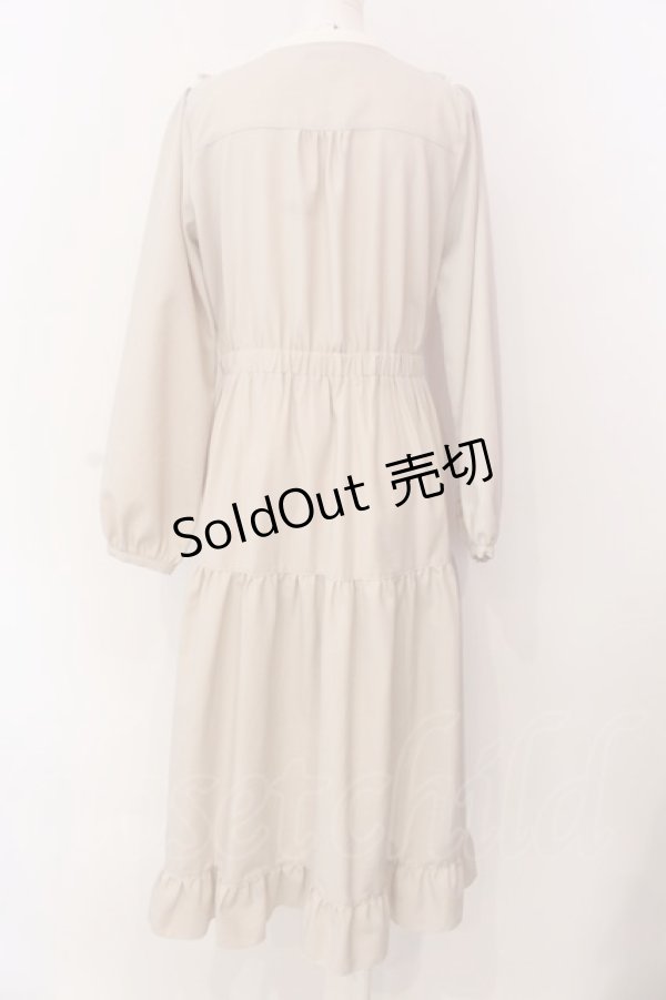 画像5: axes femme POETIQUE / ブロッキングベリー刺繍ワンピース M グレージュ O-25-03-08-015-AX-OP-OW-OS (5)