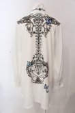 画像4: Royal Princess Alice / Witches' Familiar 粟木こぼねコラボ ブラウス  シロ O-25-03-10-021-LO-BL-OW-OS (4)