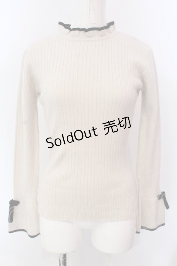 画像1: an another angelus / 配色袖口リボンニットプルオーバー  アイボリー O-25-03-20-2027-CA-TO-IG-ZT140 (1)