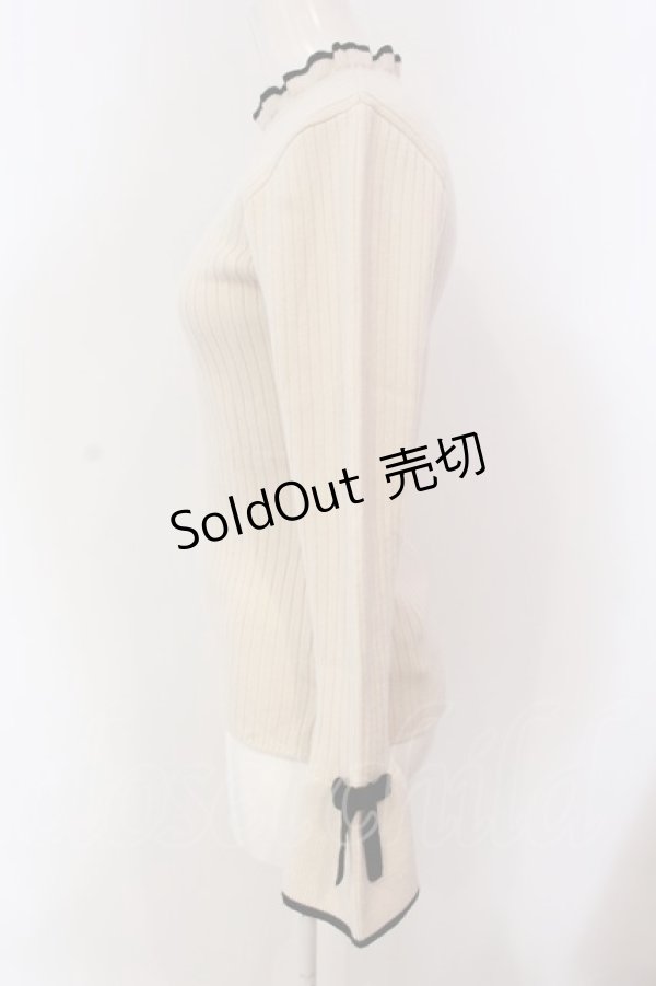 画像2: an another angelus / 配色袖口リボンニットプルオーバー  アイボリー O-25-03-20-2027-CA-TO-IG-ZT140 (2)