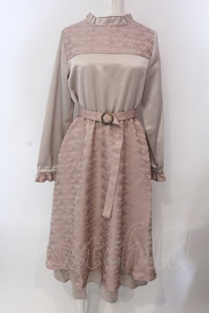 画像: LEBECCA boutique / 昨夜の反動ワンピース F ピンクベージュ O-25-03-26-1049-EL-OP-OW-ZT231