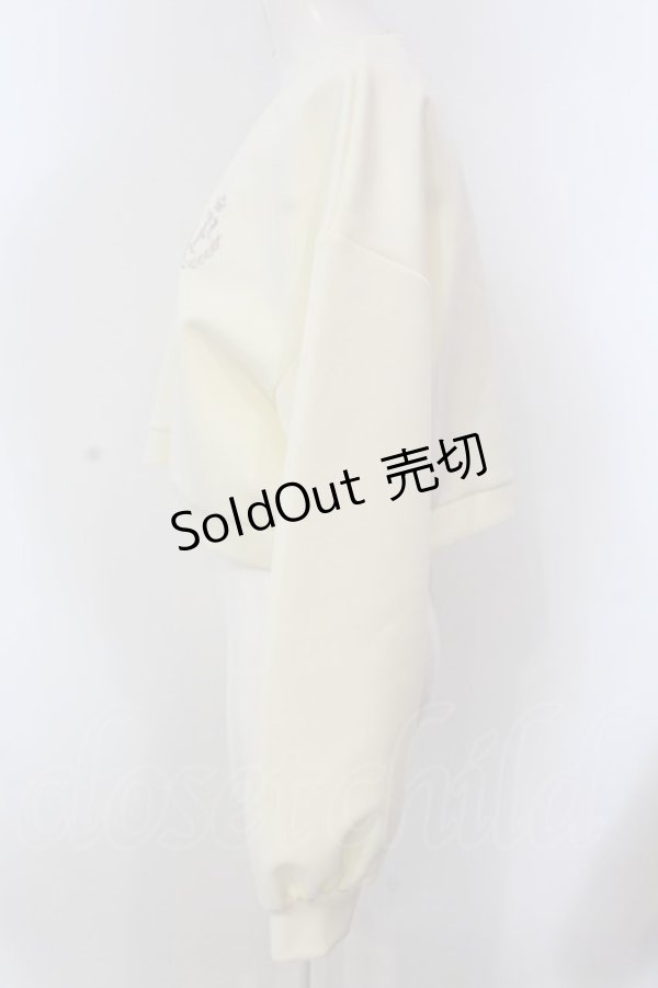 画像3: Fi.n.t / 刺繍入りダンボールニットプルオーバー F アイボリー O-25-03-26-1012-CA-TO-OW-ZT114 (3)