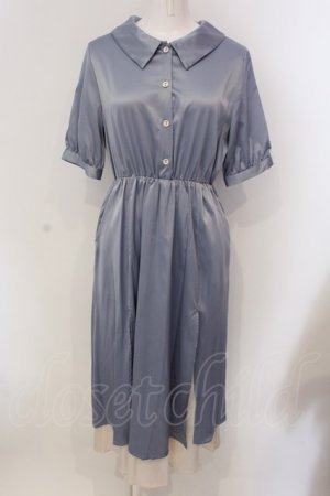 画像: LEBECCA boutique / 夢か現かスリットサテンワンピース  サックス×アイボリー O-25-03-26-1023-EL-OP-IG-ZT109