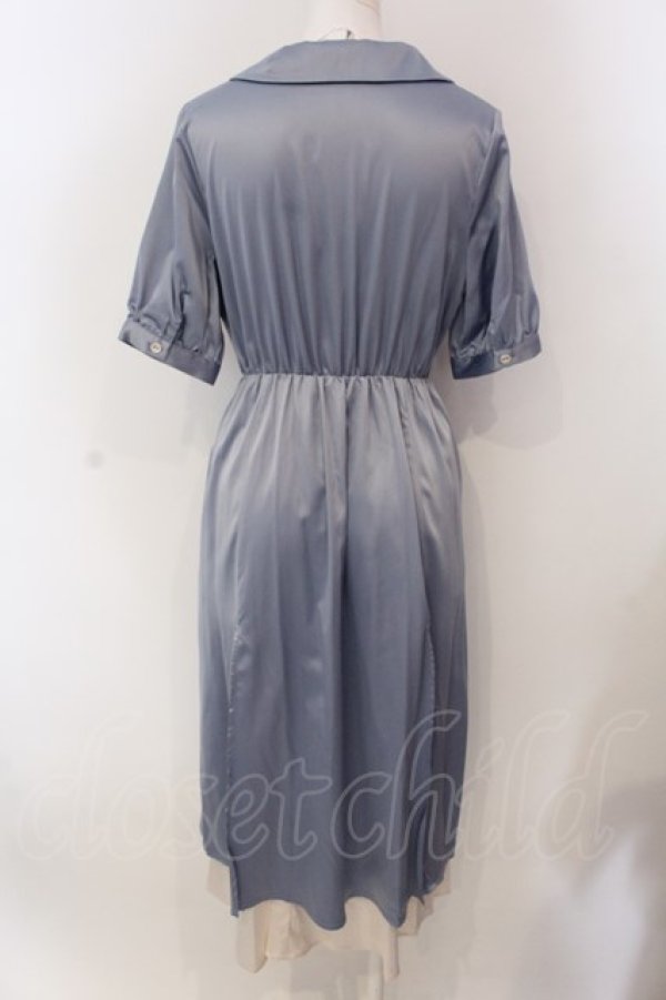 画像3: LEBECCA boutique / 夢か現かスリットサテンワンピース  サックス×アイボリー O-25-03-26-1023-EL-OP-IG-ZT109 (3)