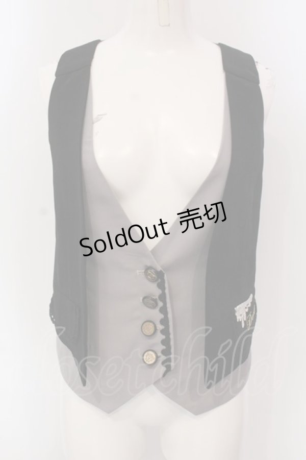 画像1: axes femme POETIQUE / ハートチョコ刺繍重ね着風ベスト M クロ×グレー O-25-03-31-1038-AX-TO-IG-OS (1)