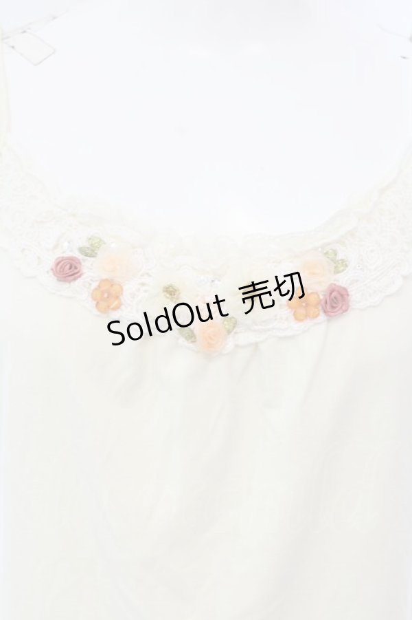 画像2: axes femme / オーガンジーフラワーキャミソール  アイボリー O-25-03-31-1012-AX-TO-IG-OS (2)