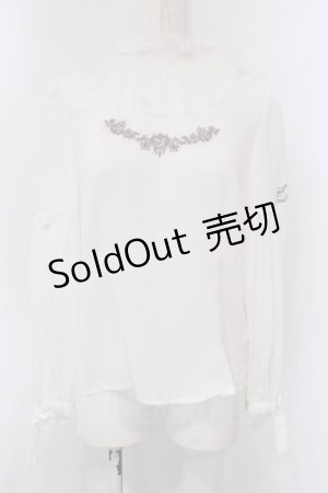 画像: axes femme POETIQUE / ディズニーヴィランズ/ブラウス M オフシロ O-25-03-31-1013-AX-BL-IG-OS