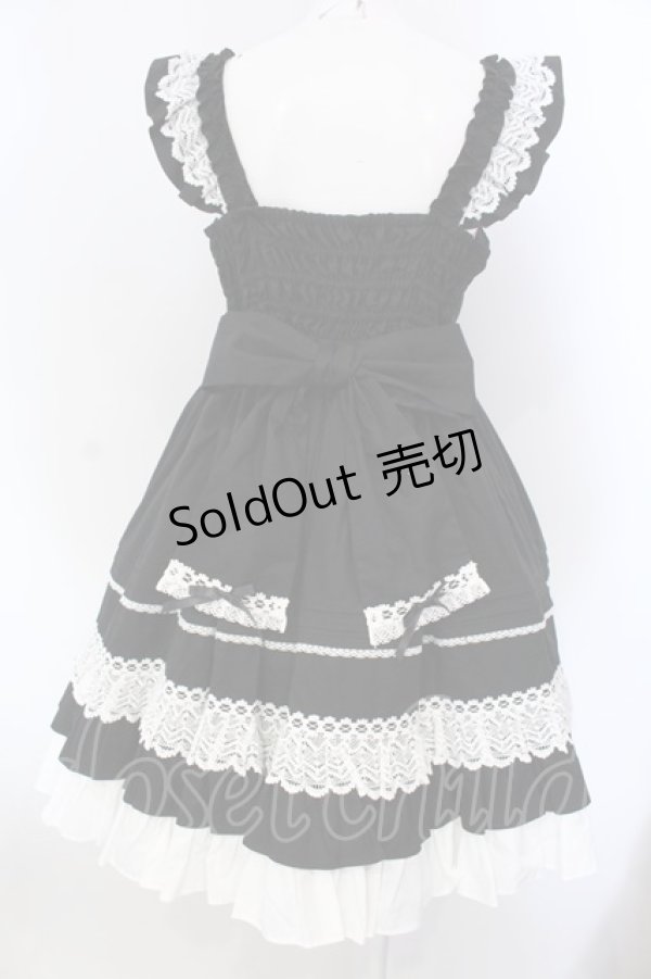 画像5: Angelic Pretty / Sweetフリルジャンパースカート  クロ×シロ O-25-03-31-014-AP-OP-IG-OS (5)