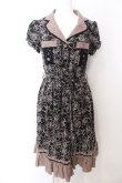 画像1: axes femme / 薔薇柄ワンピース M クロ O-25-04-04-060-AX-OP-OW-OS (1)