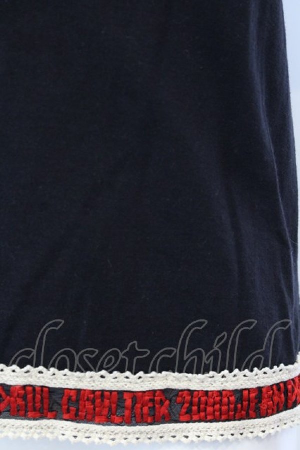 画像2: Jean Paul GAULTIER FEMME / 裾刺繍Tシャツ 40 ブラック O-25-04-04-065-GO-TO-OW-OS (2)