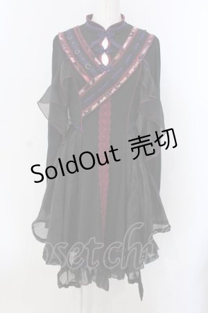 画像: Ozz On / 春うらら カットワンピース  ブラック×パープル O-25-04-05-040-OO-OP-OW-OS