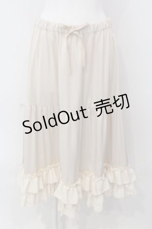 画像: axes femme kawaii / ミディフリルペチスカート M ベージュ O-25-04-07-043-AX-SK-OW-OS