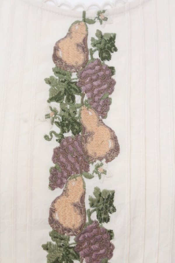 画像2: Fi.n.t / フルーツ刺繍プルブラウス F キナリ O-25-04-07-061-CA-BL-OW-OS (2)