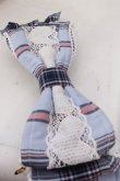 画像2: Angelic Pretty / Heartヒロインリボンヘッドドレス(タータン)  サックス O-25-04-08-066-AP-AC-IG-OS (2)