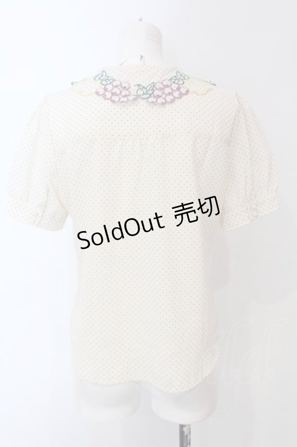 画像3: Fi.n.t / フルーツ刺繍襟ブラウス F アイボリー O-25-04-08-009-CA-BL-OW-OS (3)