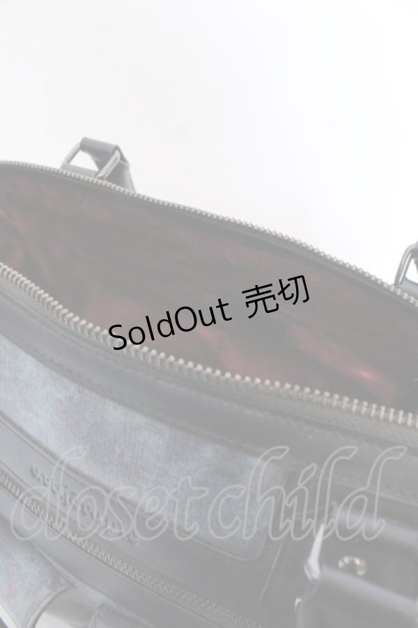 画像6: artherapie / ATサイバー ダブルポケットボストンバッグ  グリーン O-25-04-10-1003-GO-BG-OW-ZT-K019 (6)