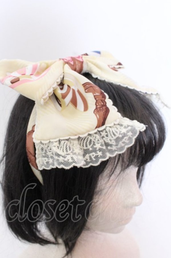 画像2: Angelic Pretty / 夢見るプレゼントカチューシャ  アイボリー O-25-04-10-1018-AP-AC-IG-ZT-K019 (2)