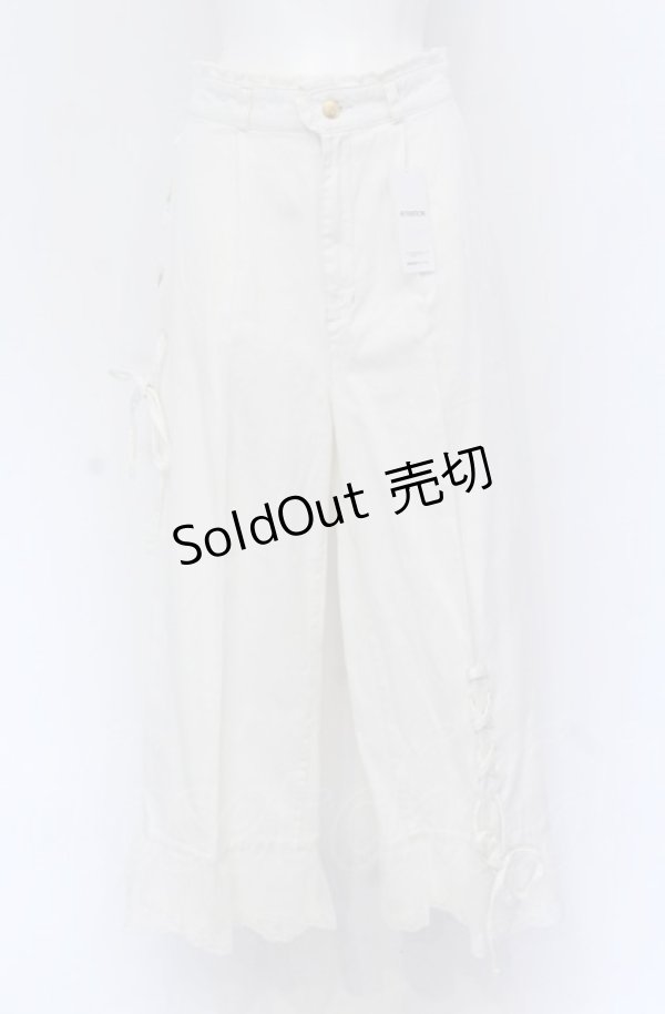 画像1: axes femme / 裾レースストレートデニムパンツ F シロ O-25-04-13-001-AX-PA-OW-OS (1)