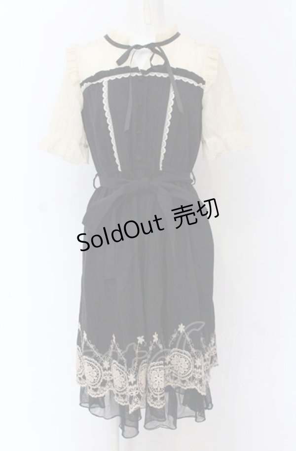 画像1: axes femme POETIQUE / 裾刺繍ワンピース M クロ O-25-04-13-058-AX-OP-OW-OS (1)
