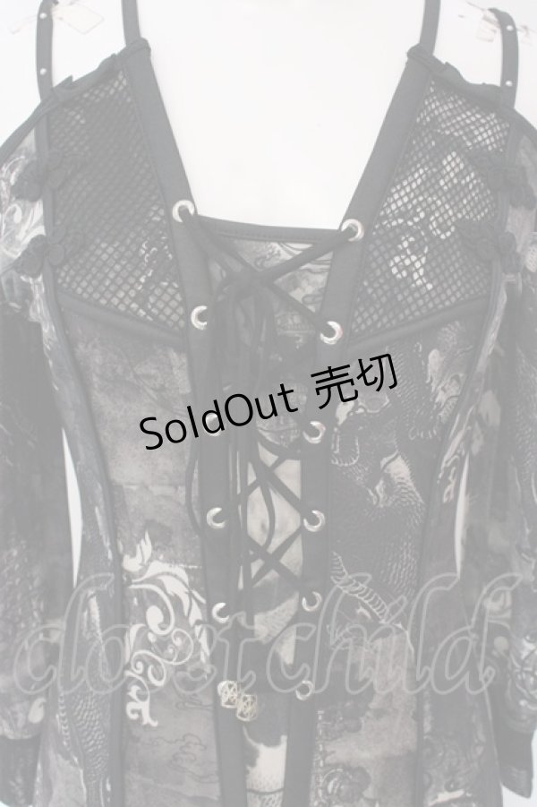 画像3: Ozz Croce / ストール付きレースアップオフショルワンピース  グレー×ブラック O-25-04-15-045-OO-OP-IG-OS (3)