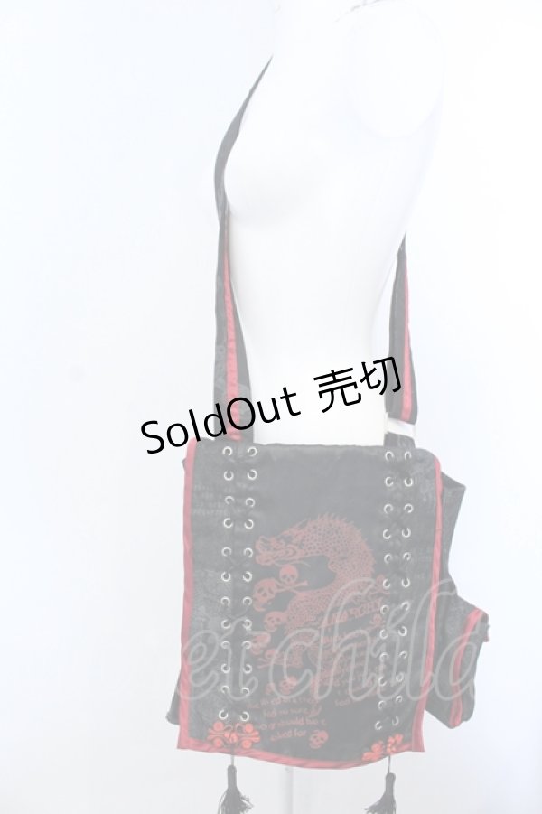 画像2: HN+nois / チャイナタッセルレースアップショルダーバッグ  ブラック×レッド O-25-04-15-1009-HN-BG-IG-OS (2)