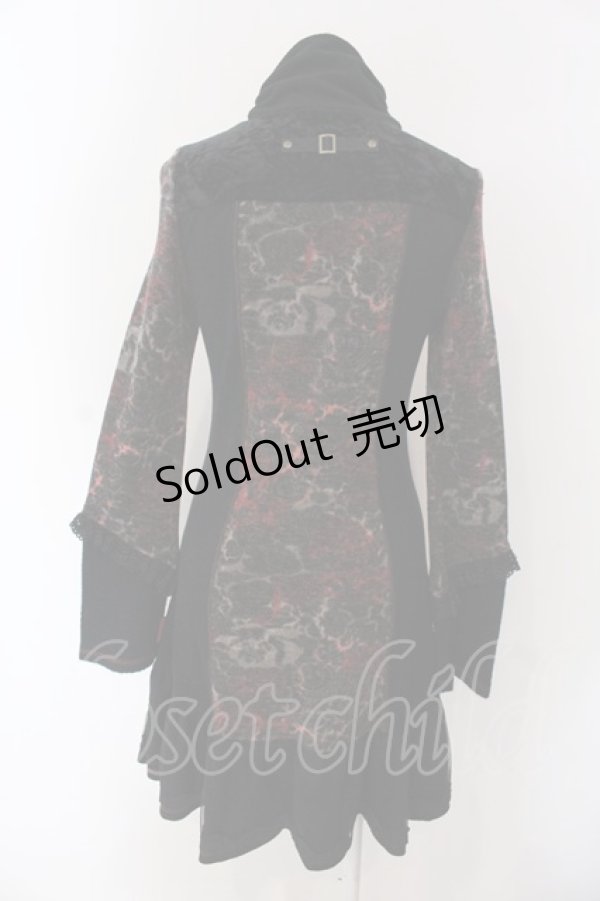 画像4: Ozz Croce / 薔薇刺繍ニットワンピース  ブラック×レッド O-25-04-15-075-OO-OP-IG-ZI (4)