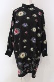 画像1: マダラニンゲン / トドメキお花目ワンピース  ブラック O-25-04-17-081-PU-OP-IG-OS (1)