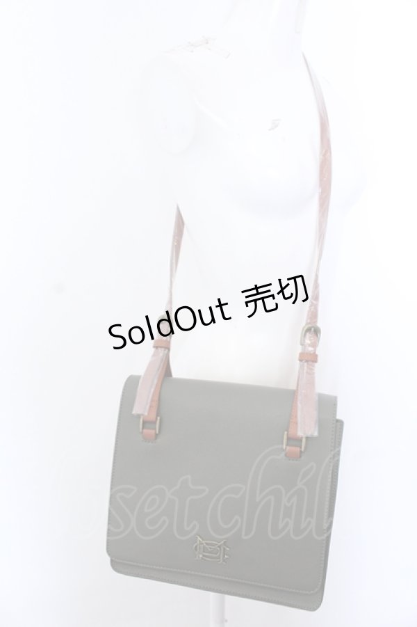 画像2: 【SALE】Maison de FLEUR Petite Robe canone / エマと出掛けるスクエアリュック  グリーン O-25-04-18-010-EL-BG-OW-ZT-K021 (2)