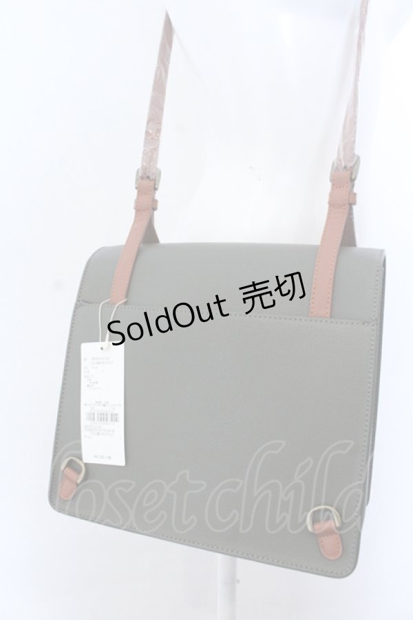 画像3: 【SALE】Maison de FLEUR Petite Robe canone / エマと出掛けるスクエアリュック  グリーン O-25-04-18-010-EL-BG-OW-ZT-K021 (3)