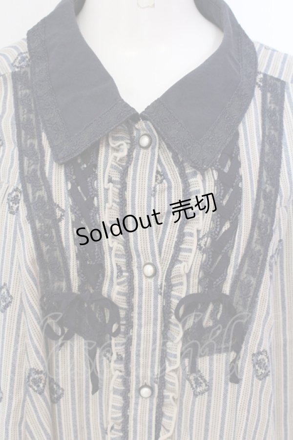 画像2: axes femme / フリルヘムシャツチュニック  ベージュ×ネイビー O-25-04-21-049-AX-OP-IG-OS (2)