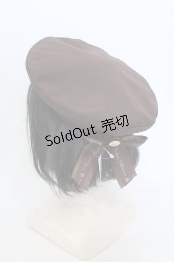 画像1: Amavel / メッセージリボンブローチ付ベレー帽  ブラウン O-25-05-29-1012-CA-AC-IG-ZT-K004 (1)