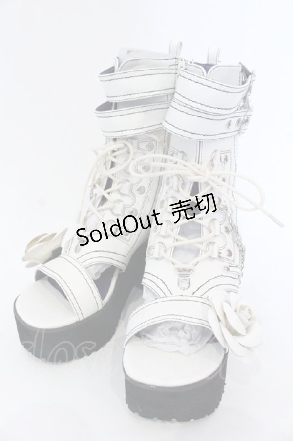 画像1: YOSUKE / 編み上げブーツサンダル  ホワイト O-25-04-22-020-PU-SH-IG-ZT346 (1)