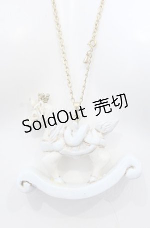 画像: トキメキ帝国の桃色ガブリエル / 木馬のネックレス  アンティークゴールド O-25-04-27-006-EL-AC-OW-OS