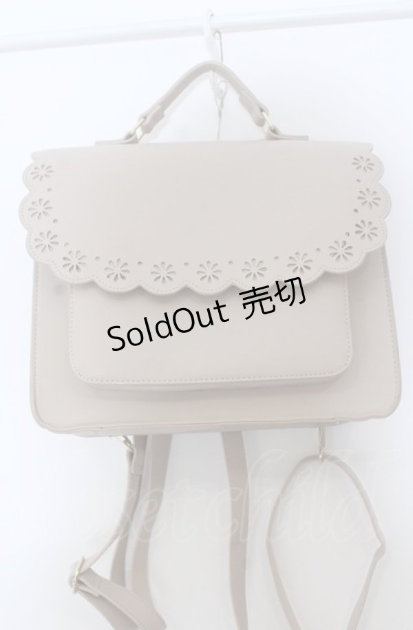 画像1: m petit by misako / スカラップ被せの3WAYバッグ  アイボリー O-25-04-27-016-LO-BG-IG-ZT-K021 (1)