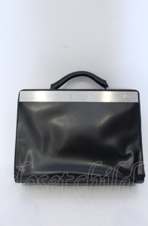 画像: artherapie / ATメタルプレート2 2WAYボックスショルダー 25ｃｍ×34ｃｍ×8.5ｃｍ（公式記載） ブラック O-25-04-27-023-GO-BG-OW-OS