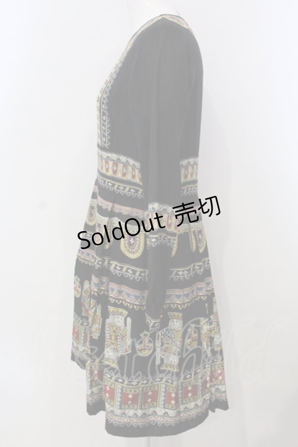 画像4: Jane Marple / Royalスタンプのミニワンピース M クロ O-25-04-28-028-JM-OP-OW-OS (4)