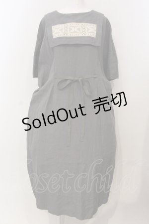 画像: Jane Marple Dans Le Salon / Belgian linen puritan dress M グレー O-25-04-28-060-JM-OP-IG-OS