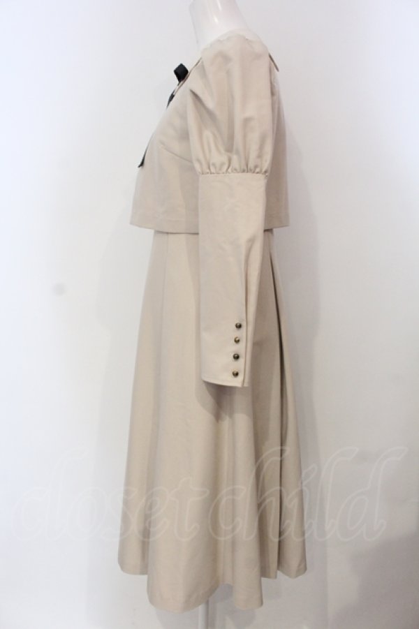 画像2: Maison de FLEUR Petite Robe / クロエが微笑むワンピース S ベージュ O-25-04-29-052-EL-OP-IG-OS (2)